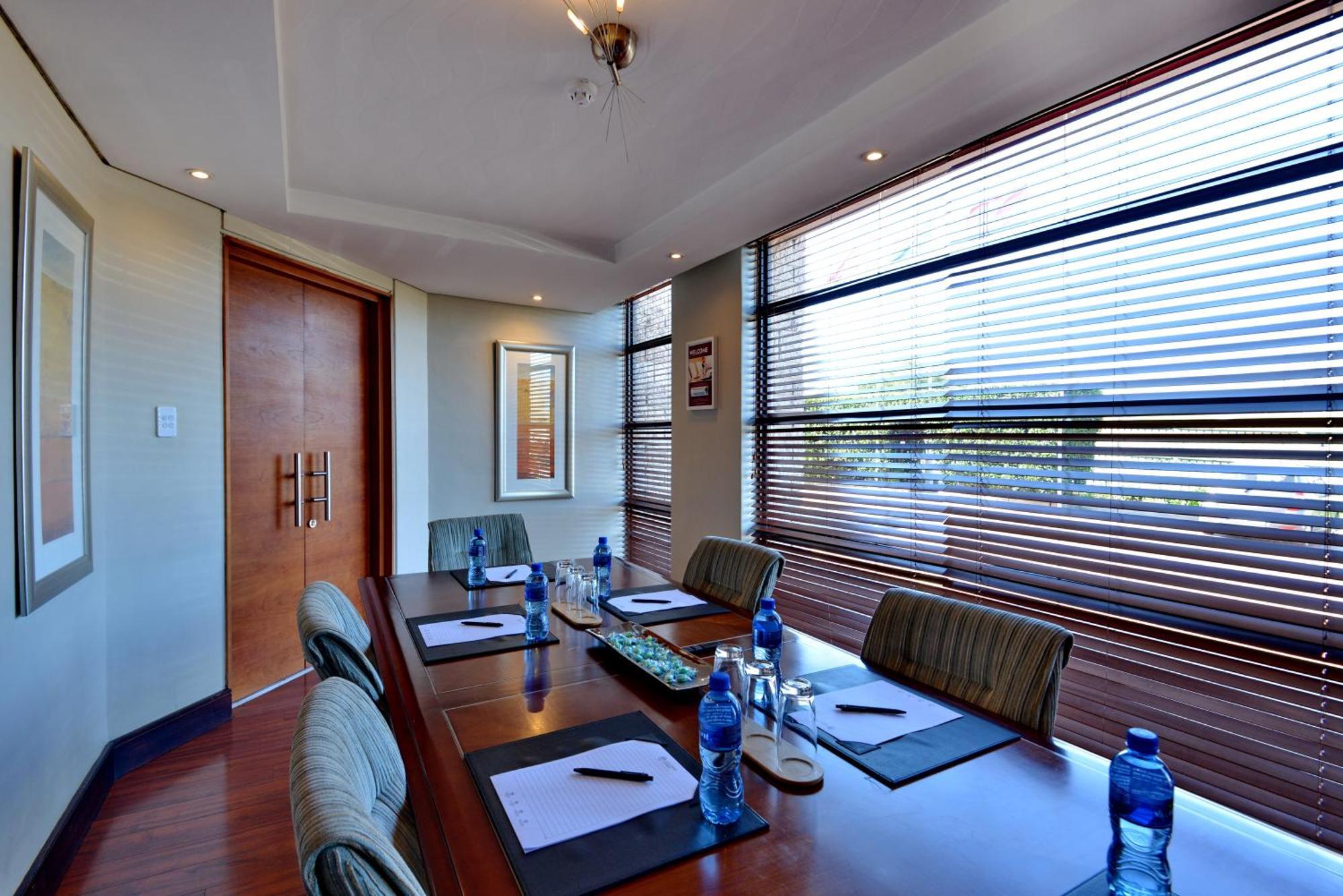 City Lodge Hotel Johannesburg Airport, Barbara Road Kempton Park Eksteriør bilde